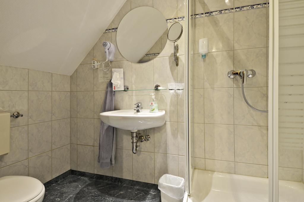 Hotel Haus Kleimann-Reuer Gladbeck Quarto foto